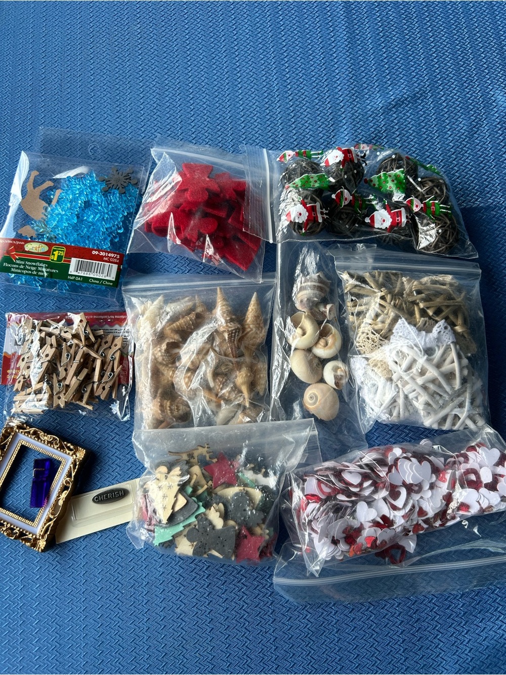 💥 2 for 12 or 4 for 20 💥  Lot of Craft Material - As Is